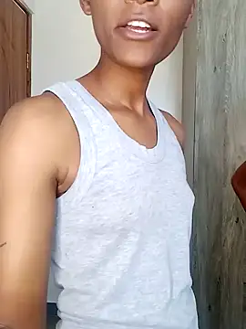 Snapshot of kelsie421 chatting on December 29, 6:14 am kelsie421 online show from December 29, 6:14 am