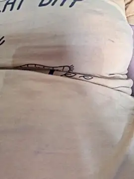 Priya Bong online show from March 26, 4:07 am