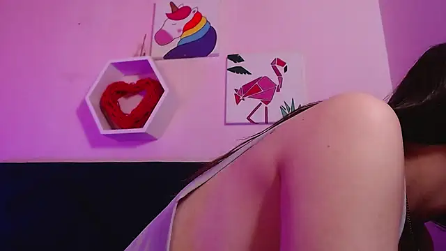 Snapshot of AnnaliOlsenX chatting on December 19, 10:13 am AnnaliOlsenX online show from December 19, 10:13 am