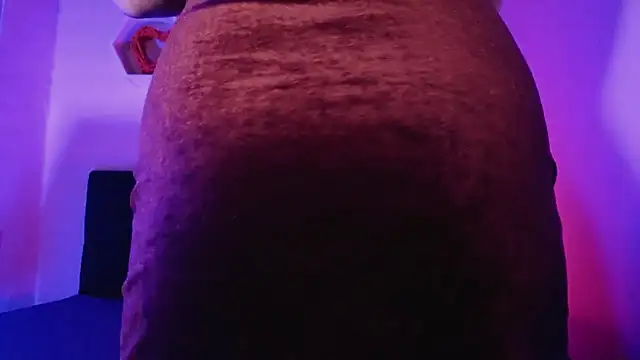 Snapshot of AnnaliOlsenX chatting on January 4, 7:55 pm AnnaliOlsenX online show from January 4, 7:55 pm