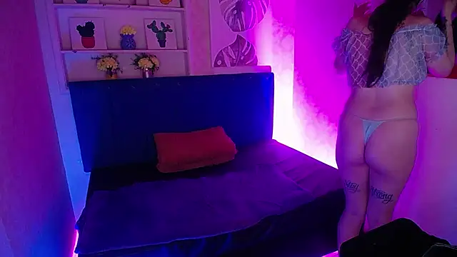 Snapshot of AnnaliOlsenX chatting on February 15, 4:34 pm AnnaliOlsenX online show from February 15, 4:34 pm