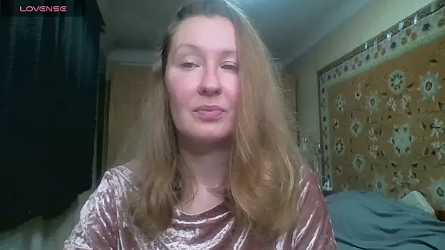 AnnaXLovers online show from December 19, 10:00 am