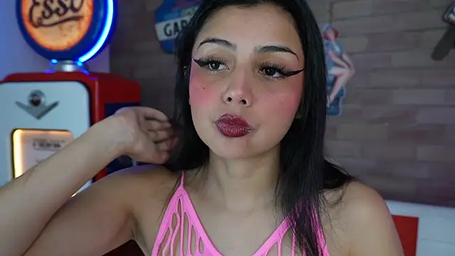 miss lizith online show from April 1, 11:11 am