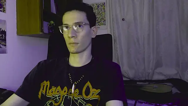 Snapshot of stikmanman chatting on November 13, 5:50 am stikmanman online show from November 13, 5:50 am