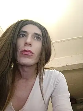 Snapshot of VanillaSeXy chatting on April 27, 3:37 am VanillaSeXy online show from April 27, 3:37 am