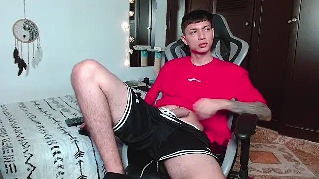 aaron blug online show from December 10, 2:05 am