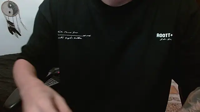 aaron blug online show from October 13, 9:04 pm