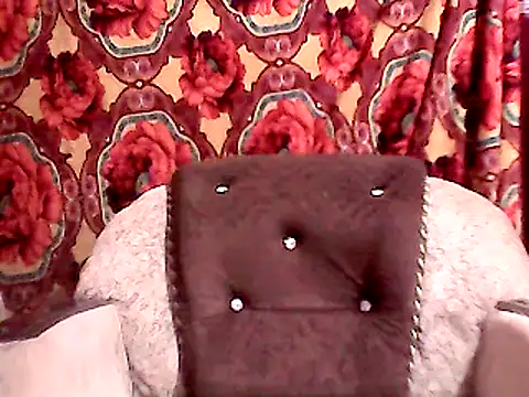 Snapshot of CuteBhabhi10 chatting on December 13, 6:38 pm CuteBhabhi10 online show from December 13, 6:38 pm