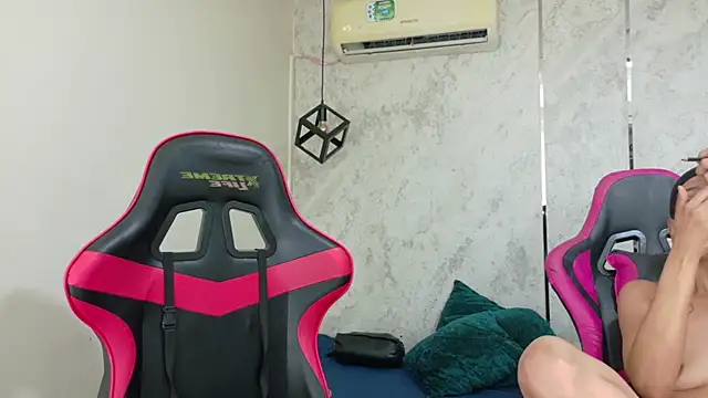 emy 0 online show from April 15, 2:46 pm