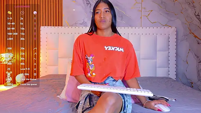 indianschoolgirl online show from March 10, 7:41 pm