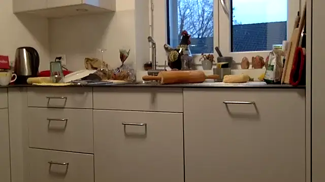 Snapshot of Bobby5169 chatting on December 3, 2:48 pm Bobby5169 online show from December 3, 2:48 pm