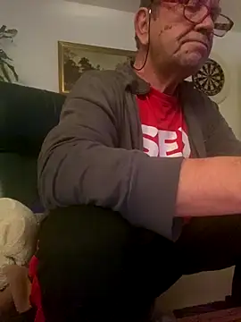 Snapshot of Bobby5169 chatting on December 15, 12:37 am Bobby5169 online show from December 15, 12:37 am