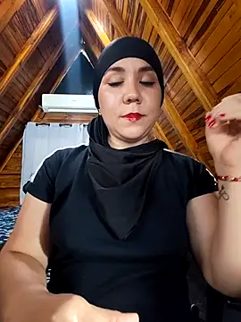 AmbarBurhan online show from April 18, 7:58 pm