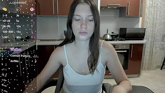  BondiXUrban  online show from November 14, 4:55 am