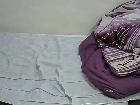 Snapshot of ebony_mariah chatting on May 12, 6:27 pm ebony mariah online show from May 12, 6:27 pm