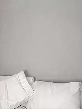 Snapshot of Nina_Sport chatting on December 17, 10:22 pm Nina Sport online show from December 17, 10:22 pm