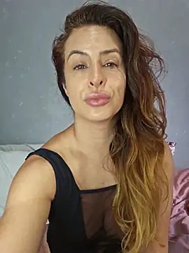 Snapshot of Nina_Sport chatting on October 23, 2:16 pm Nina Sport online show from October 23, 2:16 pm