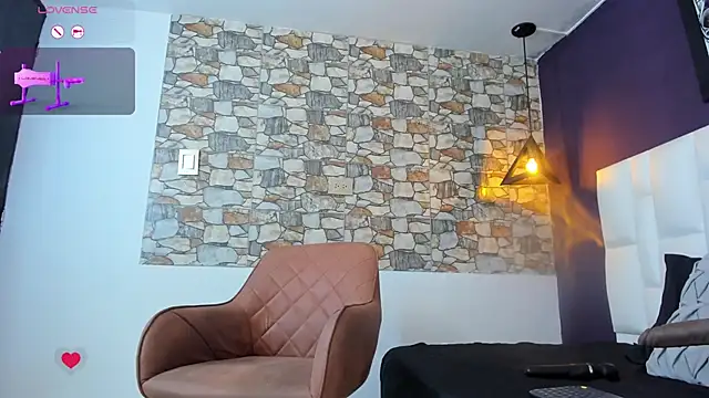 Abbyadams online show from October 28, 3:10 am