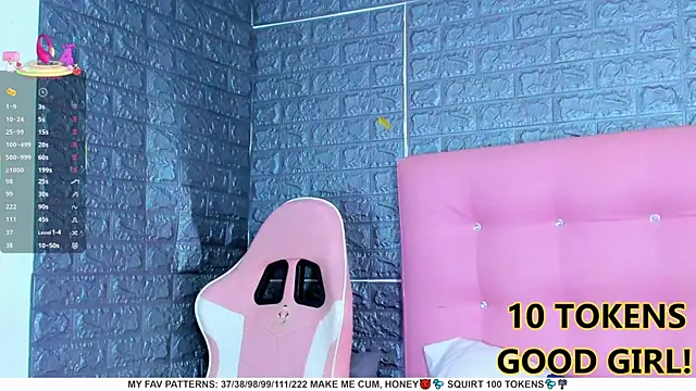 AriannaLewiis online show from March 7, 7:49 pm