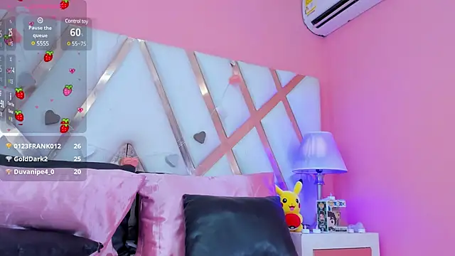 AnngelaSkye online show from March 12, 7:02 am