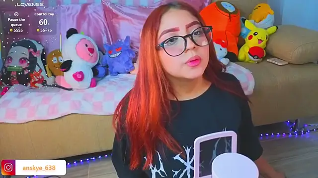 AnngelaSkye online show from September 12, 4:56 am