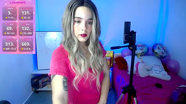 Snapshot of Nathy_Rock chatting on October 7, 10:40 pm Nathy Rock online show from October 7, 10:40 pm