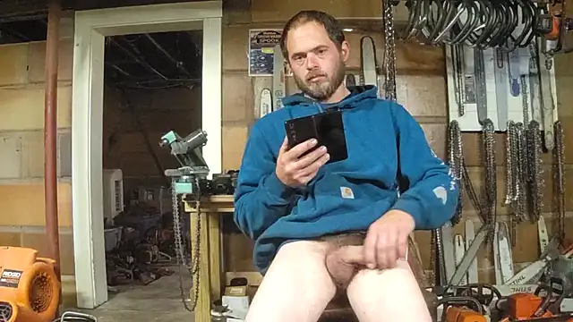 Bigoleslong98765 online show from October 31, 2:40 pm