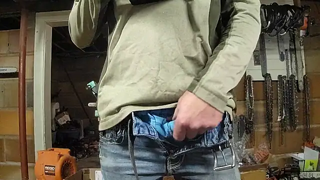 Bigoleslong98765 online show from November 20, 3:45 pm