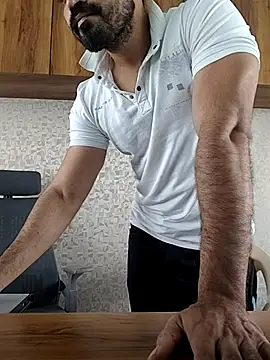 indianguy89 online show from April 12, 5:45 am