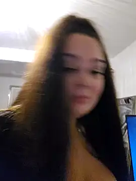 Snapshot of Britishbella chatting on December 26, 12:57 am Britishbella online show from December 26, 12:57 am