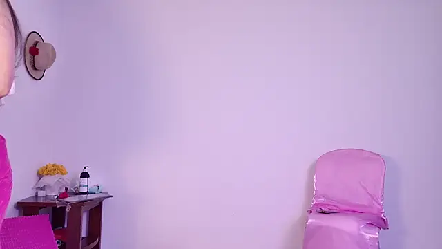 pink flower  online show from September 22, 10:45 pm