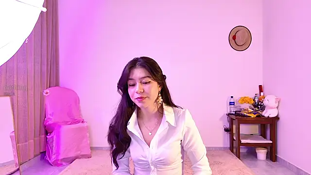 Snapshot of pink_flower_ chatting on November 12, 11:58 pm pink flower online show from November 12, 11:58 pm