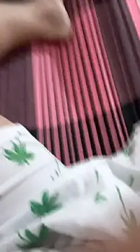 Snapshot of maikinhopL chatting on January 24, 4:05 am maikinhopL online show from January 24, 4:05 am