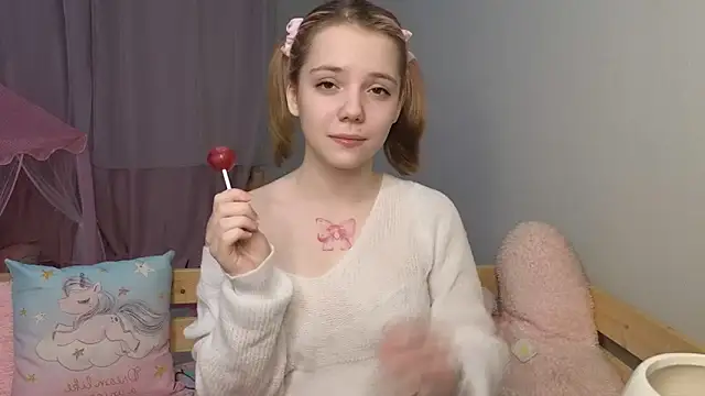 Snapshot of PrincessLittleKiki chatting on March 17, 4:43 pm PrincessLittleKiki online show from March 17, 4:43 pm