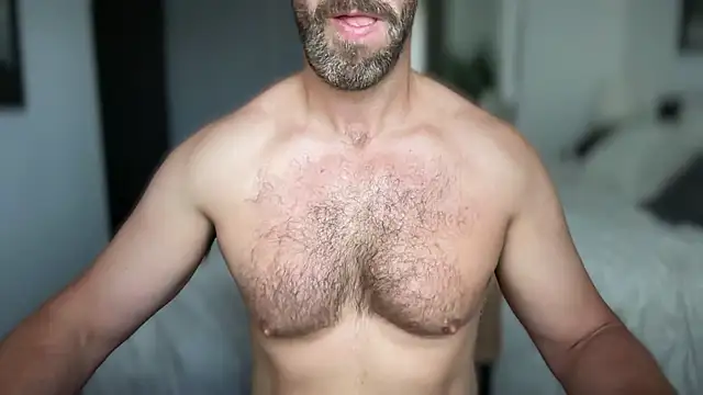 Snapshot of Mr_Beef chatting on August 8, 8:49 am Mr Beef online show from August 8, 8:49 am