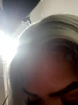 Snapshot of Bootyfulbarbiie chatting on December 7, 2:20 am Bootyfulbarbiie online show from December 7, 2:20 am