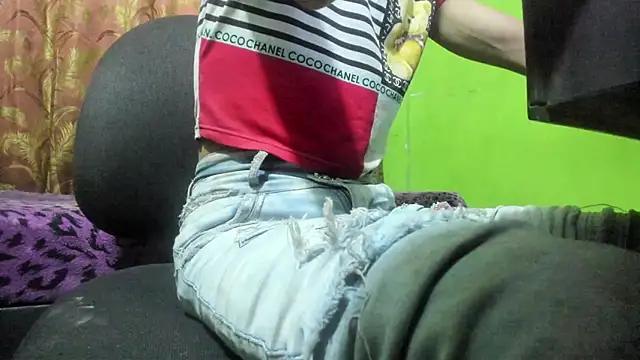 Brenda Smith69 online show from December 2, 8:59 pm