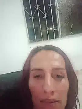 Snapshot of Brenda_Smith69 chatting on June 12, 1:59 am Brenda Smith69 online show from June 12, 1:59 am
