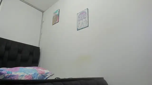 Snapshot of Brenda_Smith69 chatting on June 22, 1:51 am Brenda Smith69 online show from June 22, 1:51 am