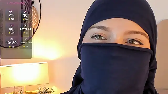 Snapshot of anna-henao chatting on December 27, 12:12 pm anna-henao online show from December 27, 12:12 pm