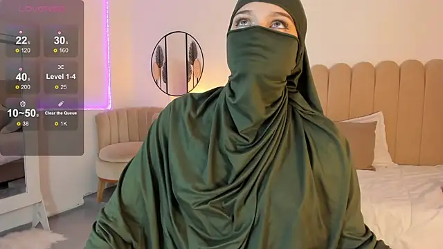 Snapshot of anna-henao chatting on January 17, 5:08 pm anna-henao online show from January 17, 5:08 pm