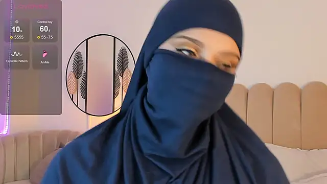 Snapshot of anna-henao chatting on February 25, 12:45 pm anna-henao online show from February 25, 12:45 pm