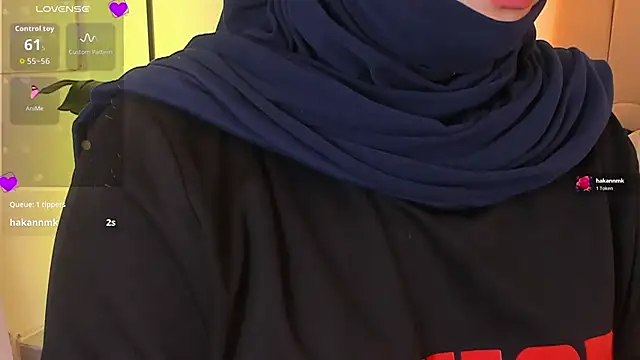 anna-henao online show from March 12, 8:15 pm