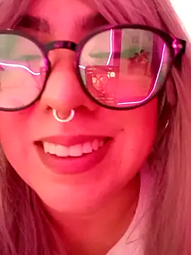 Snapshot of Celestte22 chatting on November 9, 1:48 am Celestte22 online show from November 9, 1:48 am