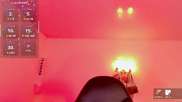 naomy  xx online show from February 28, 7:15 pm