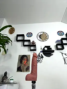 jamilaross online show from October 26, 9:21 pm