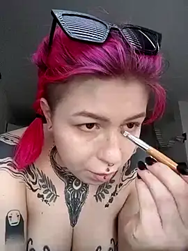 divine eve online show from March 22, 4:04 pm