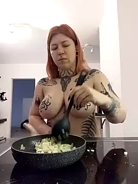 divine eve online show from February 14, 8:22 am