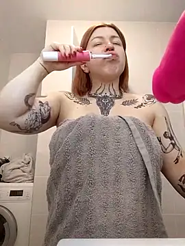 divine eve online show from April 7, 10:59 am