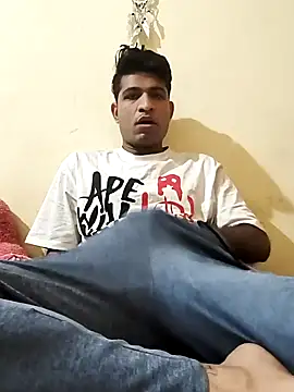 Snapshot of cuckhair chatting on December 21, 4:41 am cuckhair online show from December 21, 4:41 am